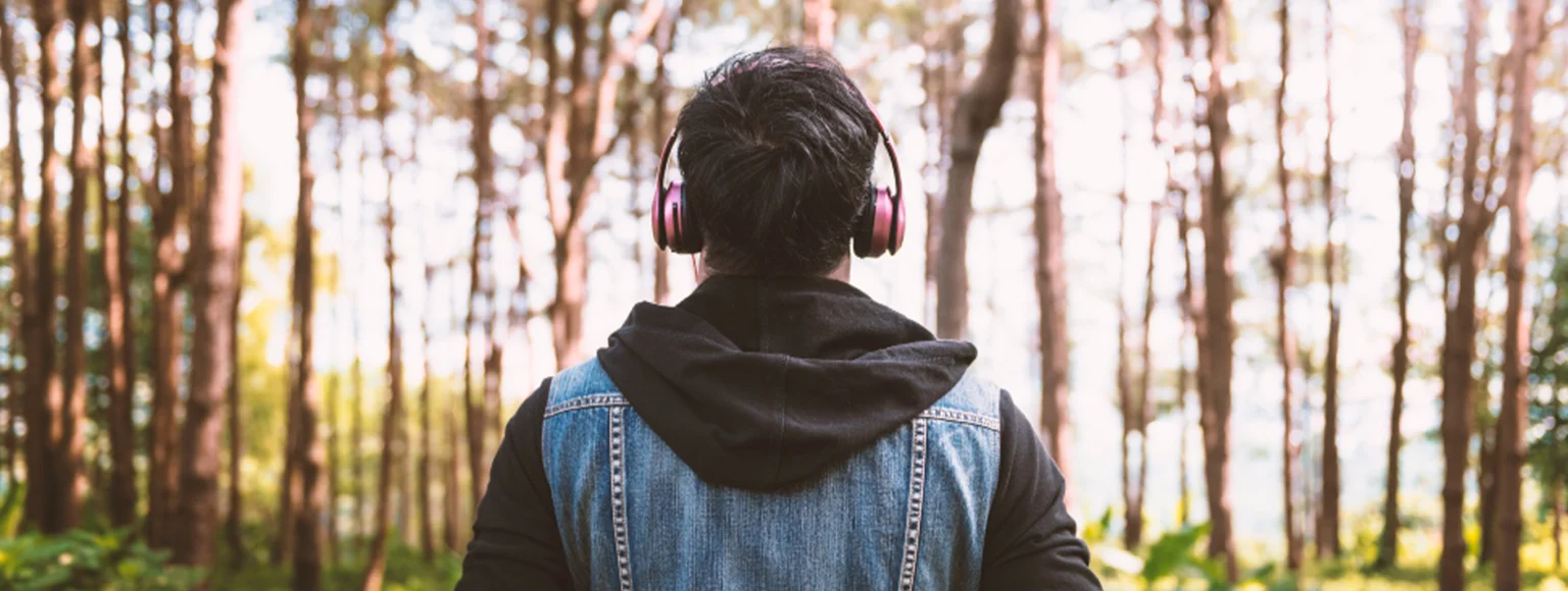 Altering the Consistent Perception of Lagging Behind